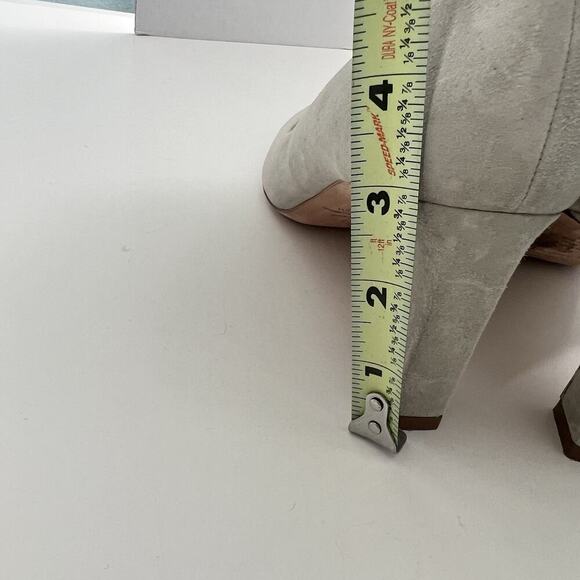 Stuart Weitzman Suede Pumps Mint Green Size 7 Block 3” Heel Almond Toe Spain - Picture 10 of 10